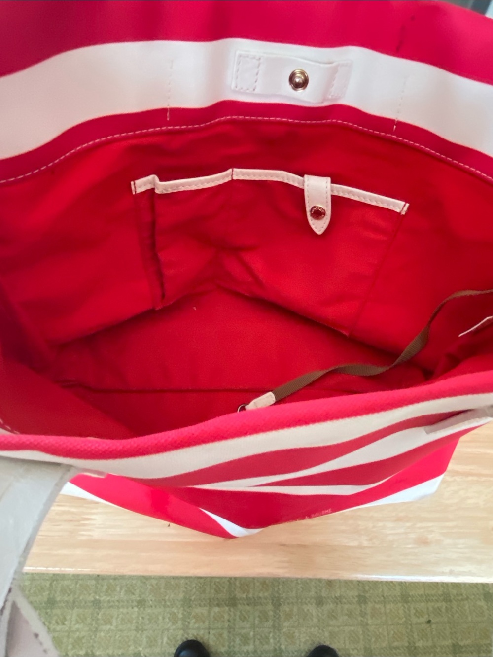 Dooney & Bourke Sullivan Red White Stripe Canvas Tote Beach Carryall Bag - Picture 8 of 8